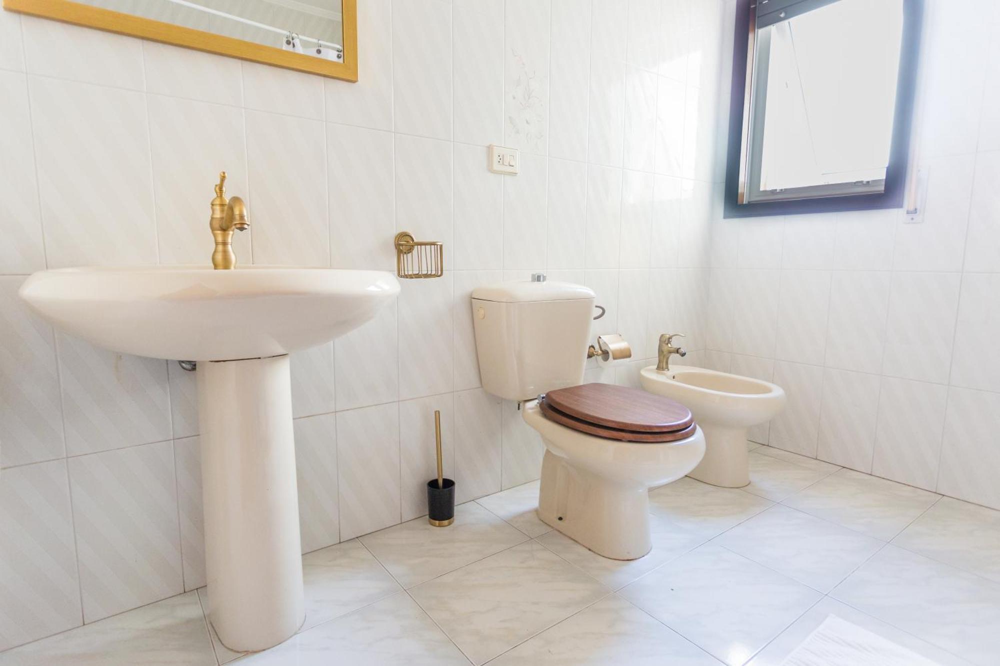 Disfruta De Melide En Este Amplio Apartamento Exterior foto